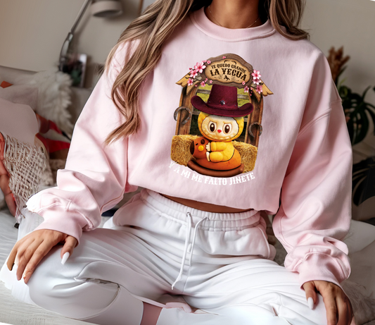 Labubu Te quedo grande la llegua  Sweatshirt
